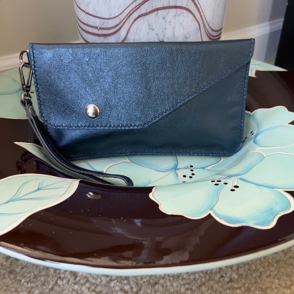 Babies So Klutch Handbags - Handmade Blue Metallic Leather Clutch, Detachable Strap, Nickel Hardware, NWT
